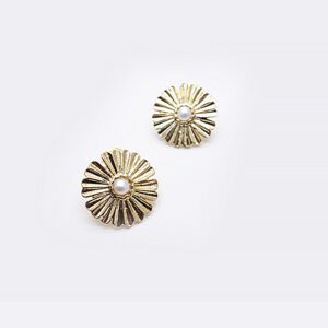 Boucles d'oreilles marguerite avec perle de culture